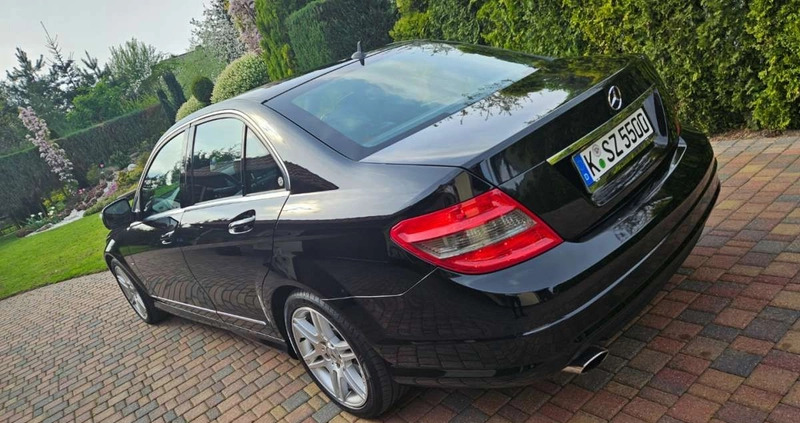 Mercedes-Benz Klasa C cena 38999 przebieg: 152000, rok produkcji 2008 z Zator małe 436
